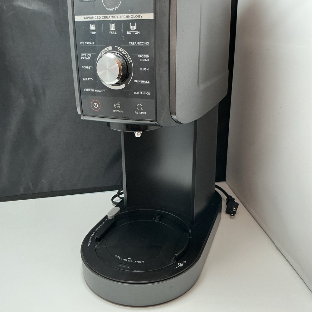 Ninja CREAMi Deluxe 11-in-1 Ice Cream Maker CN501CO with 3 XL Pints Lids - Picture 11 of 14